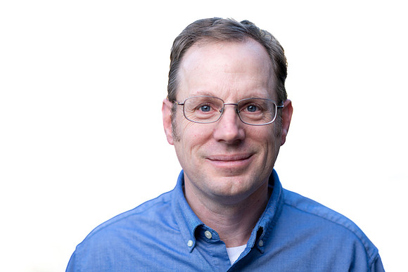 Business Branding Headshot Kevin -8721-2
